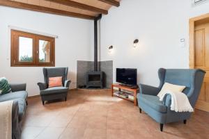 Posezení v ubytování Sa Plana (Villa Calvia)
