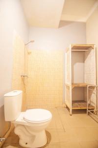Koupelna v ubytování Putra Dadi Guest House