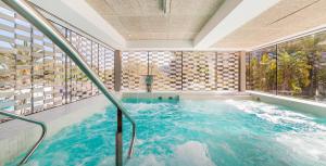 Bazén v ubytování Bahía de Alcudia Hotel & Spa nebo v jeho okolí