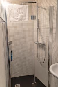 Vannituba majutusasutuses Albergo Porta Verzasca