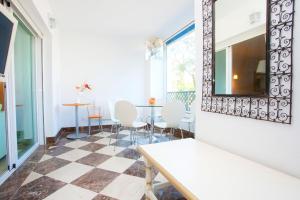 Posedenie v ubytovaní Terrazas de Banus