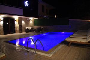 Bazén v ubytování Beach Butik Hotel Şile nebo v jeho okolí