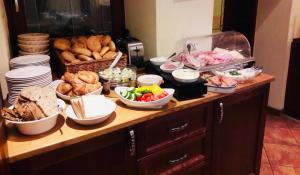 Ateriointia guesthousessa tai sen lähistöllä