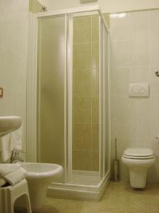 Koupelna v ubytování Albergo Corte Antica