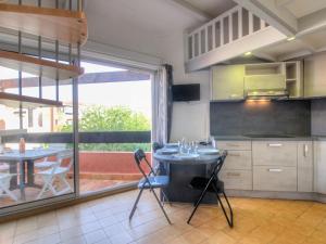 Gallery image of Apartment Résidence Capao-2 by Interhome in Cap d'Agde