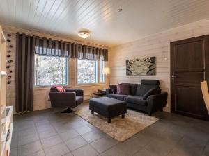 Posezení v ubytování Holiday Home Hil-lak-ka ii as 5 by Interhome