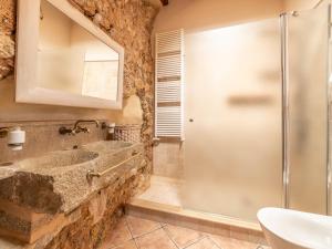 A bathroom at Villa Santa Llucia by Interhome