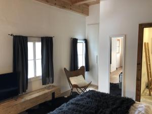 Postel nebo postele na pokoji v ubytování Seeapartment am Hallstätter See