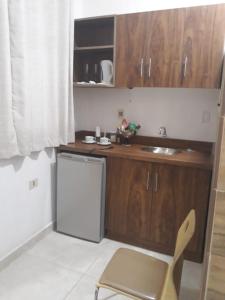 Køkken eller tekøkken på Las Salinas Hostal