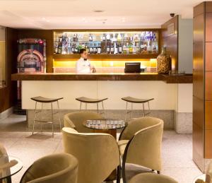 Lounge nebo bar v ubytování Mar Palace Copacabana Hotel
