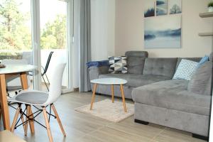 A seating area at Apartments M, Kallikratia