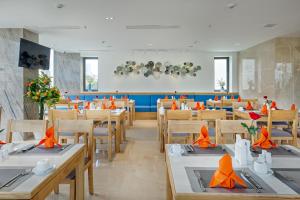 Restaurace v ubytování Cordial Beach Hotel Da Nang