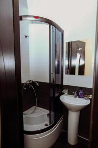 Galeriebild der Unterkunft Hotel Rustaveli 36 in Tbilisi City + 86 Fotos