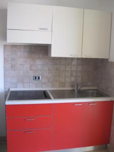 Кухня или мини-кухня в Residence Mediterraneo
 +37 фотографий