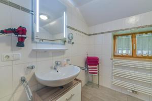 Koupelna v ubytování Ferienwohnung Sommerwind + 17 fotografií
