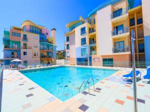 Πισίνα στο ή κοντά στο Luxury 1 Bedroom Apartment, Marina de Albufeira