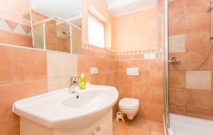 Łazienka w obiekcie Apartmani Andreas