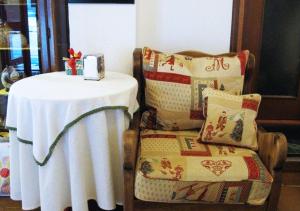 Posezení v ubytování Hotel Bucaneve