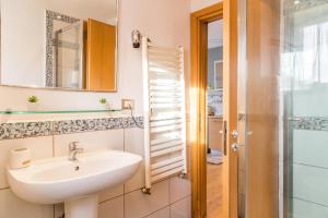 Ένα μπάνιο στο Nostalgia Central Studio II +21 φωτογραφίες