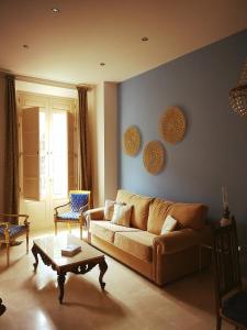 Gallery image of La Casa Azul B&B + Apartments in Málaga