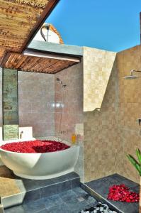 Ванная комната в Reynten Hill Resort