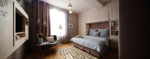 a hotel room with a bed and a window at Libertine Lindenberg in Frankfurt/Main