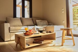 Posezení v ubytování Luminous Sky Appartments + 32 fotografií