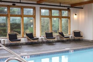 Bazén v ubytování Adrift Hotel nebo v jeho okolí