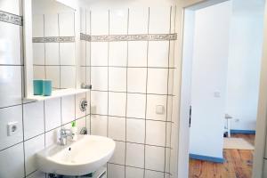 Ένα μπάνιο στο Apartment Dompredigergasse +8 φωτογραφίες