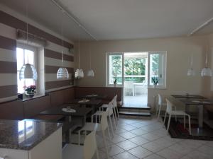 Fotografie z fotogalerie ubytování Seepension Kakl v destinaci Velden am Wörthersee + 24 fotografií
