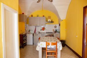 Gallery image of Casa vacanze Ai Valàti CIR 19082-037C20-6280 CIN IT0820-37C284E-SHYWG in Geraci Siculo +12 photos