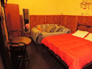Cama o camas de una habitación en Alojamiento centro Valparaìso