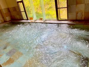Зображення з фотогалереї помешкання Hotel Miki у місті Ґеро