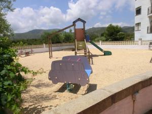Zona de juegos infantil en Alpen1 Residencial Finca del Moro