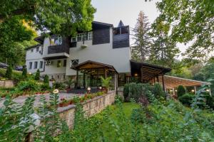 Zahrada ubytování Family Park Hotel Kyoshkove