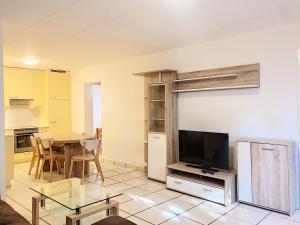 Kuchyň nebo kuchyňský kout v ubytování Apartment Sion Center + 17 fotografií