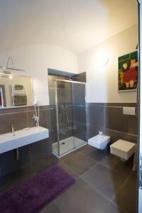 Koupelna v ubytování B&B Re' Perone