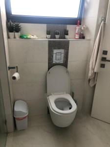 Charming Unit with Pool and Great Amenities的一间浴室