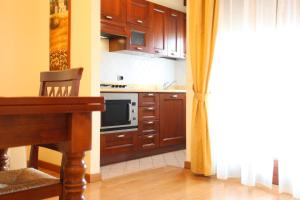 Köök või kööginurk majutusasutuses Altea Suites