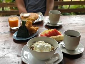 Options de petit-déjeuner proposées aux clients de l'établissement Lanta Para hut