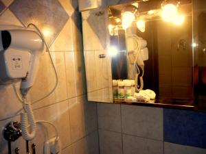 Alkyonis Hotel & Spa tesisinde bir banyo