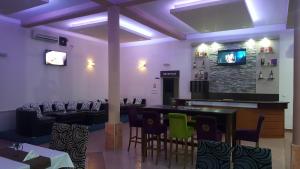 Saló o bar de Apartmani 401- Bijeljina