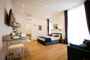 Gallery image of Apartments and Suites 5 Terre La Spezia in La Spezia