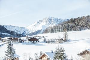 Hotel garni Kranzbichlhof talvel