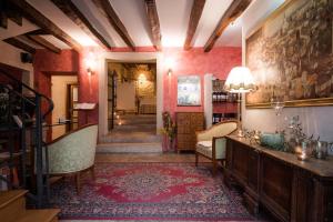 The lobby or reception area at Heritage Hotel San Rocco