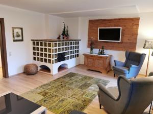 Uma televisão e/ou sistema de entretenimento em Haus Pierzinger
