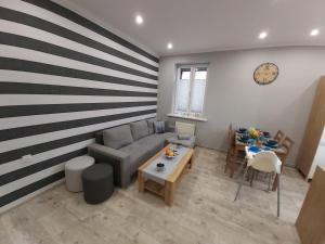 Część wypoczynkowa w obiekcie Apartament Na Franciszkańskiej