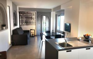 Μια τηλεόραση ή/και κέντρο ψυχαγωγίας στο LA CASA DI ANSELMO