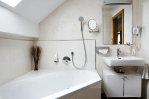 Koupelna v ubytování Hotel Kapeller Innsbruck