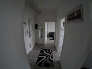 TV/Unterhaltungsangebot in der Unterkunft Clean & Central 2 Room Apartment 50m²